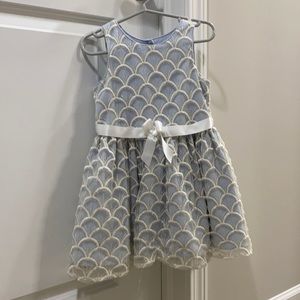 Pippa and Julie size 3t dress